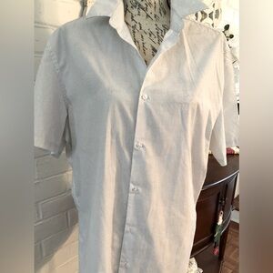 H&M SLIM FIT BUTTON UP DRESS SHIRT